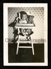 DARK ROOM FLASH PIC CUTE BABY w/TEDDY BEAR HIGH CHAIR OLD/VINTAGE PHOTO- I141 picture
