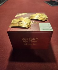Oliva Series V Double Toro Gordo Empty Cigar Box & 24 Labels / Bands No Cigars picture