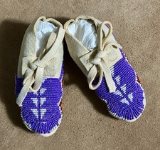 Beautiful Native American Lakota Sioux Beaded Baby Moccasins. picture