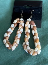Hawaiian 100% Momi, Carmel Poleho Shell Earrings 2” Long picture