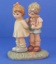 Vintage 1996 Goebel Berta Hummel Boy & Girl Token of Love 4.25