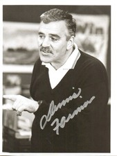 DENNIS FARINA (+2013) - Actor - Law & Order / Get Shorty - Autograph Photo picture