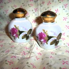 Vtg *Moss Rose* Porcelain SALT & PEPPER Shaker Set GOLD Tops Pink Floral Japan picture
