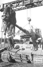 WW2 Picture Photo 1943 Repairing a Tiger I heavy tank Russia 1852 picture