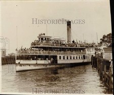 1924 Press Photo Susquehanna Boat loaded with Passengers near Landing picture