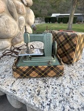 Vintage Betsy Ross electric mini toy small sewing machine model 707 plaid case picture