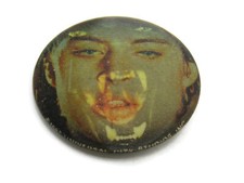 VTG 1982 Cat People Movie Lenticular Pinback Button Man to Panther picture