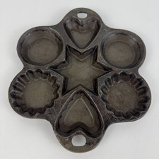 Vintage Cast Iron JW Baking Mold Pan 9