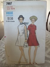 Vogue 7807 High-Fitted A-Line Dress w Buttoned Back Belt, Pockets Sz 10 UNCUT picture