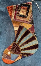 GORGEOUS ANTIQUE VINTAGE CRAZY QUILT CHRISTMAS STOCKING CUTTER QUILT 26-96 picture