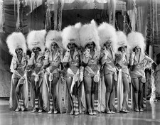 1936 ZIEGFELD GIRL STARLETS GROUP PHOTO  (165-T) picture