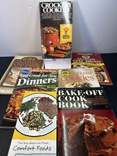 7 Vtg Cook Book Recipe Booklet Lot Crockery Cookery Quaker Toll House Bake Off picture