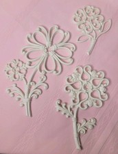 Vintage 1978 Homeco Dart Industries White Floral Wall Hangings Cottage Whimsy picture