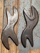 Vaughan & Bushnell Duck Bill Jr. Alligator Wrench lot of 2 Wrenches picture
