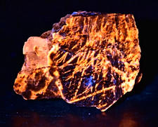 Beautiful Fluorescent Sodalite Combined With Scapolite 53 Gram picture
