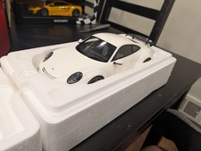 GT Spirit Porsche RUF RGT 1/18 in white picture