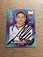 Piotr Zielinski, Poland 🇵🇱 FIFA World Cup 2022 Panini hand signed picture