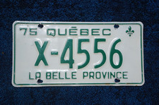 1975 Quebec Canada DEALER License Plate picture