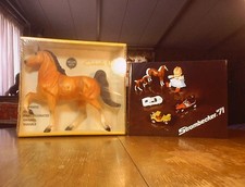 VINTAGE HARTLAND # 4502 ORANGE BAY SADDLEBRED HORSE IN 1970'S BOX WITH CATALOG picture