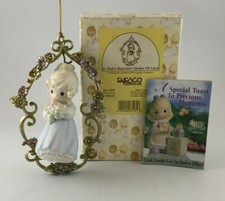 Precious Moments 1997 In God's Beautiful Garden Of Love Ornament 261599 NEW picture