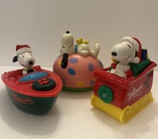 Peanuts VTG Whitman's Snoopy Woodstock Christmas Sleigh, Easter Egg Bank & Boat picture
