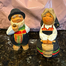 Scandinavian Carved Wooden Folk Art Couple Figurines Pair Traditional Attire picture