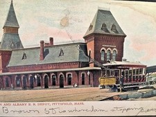 Postcard 1909 Hand Tinted View- Boston& Albany Railroad Depot, Pittsfield, MA X9 picture