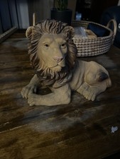Male Lion Poly Resin Art Figure 9” Vintage Life Like Gorgeous picture