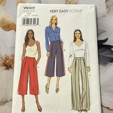 Vogue Very Easy V9302 Women's Pants Sewing Pattern Sizes 6-14, 16-22 picture