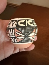 VINTAGE NATIVE AMERICAN MINIATURE POTTERY BOWL Angelita TENORIO-NERVA picture