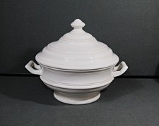 Williams-Sonoma Antique White Soup Tureen w/ Lid Large Ceramic Serving 16 Cups picture