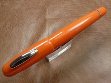 MONTEVERDE USA MEGA FOUNTAIN PEN IN ORANGE NEW  IN BOX  MEDIUM NIB picture