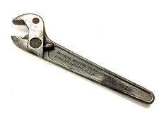 VINTAGE 1923 PAT. GELLMAN CORP. 9” POLLY ADJUSTABLE WRENCH, No. 91 picture