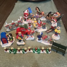 Great Set of Department 56 Lot of 15 Village Figurines~See  Description picture
