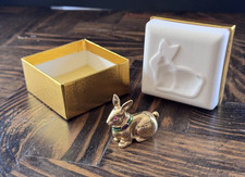 Rare Vintage Estee Lauder Golden Rabbit Compact Beautiful Solid Perfume picture