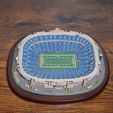 Danbury Mint Texas Stadium Dallas Cowboys NFL 3D Painted Resin Figurine picture