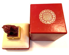 Vintage Estee Lauder Foo Dog Solid Perfume Compact Cinnabar 1976 Rare Cinnabar picture