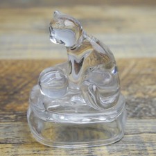 Vintage Sitting Cat w Ball Clear Glass Figurine Collectible 2.5