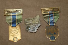 3-Original WW1 & WW2 U.S. Veteran's American Legion Member's Medals w/Ribbons picture