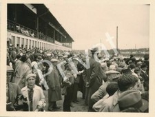 Photo WK II Nürburgring Motor Race Crowd Starting Tribune 1938 Original H1.14 picture
