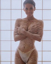 Halle Berry Sexy Body With Exfoliant 4x6 Picture Celebrity Print picture