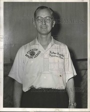 1955 Press Photo Paul Krumske of Classic Bowling League, Chicago - nef64008 picture