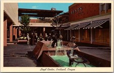 c1960 PORTLAND, Oregon Postcard LLOYD CENTER 