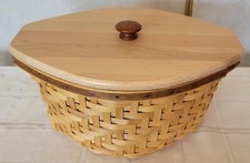 Longaberger Collectors Club Special Weaved Basket  - In Perfect Condition picture