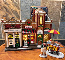 Dept 56 Christmas in the City Riverside Row Shops  1997  Bonus Hot Dog Server picture