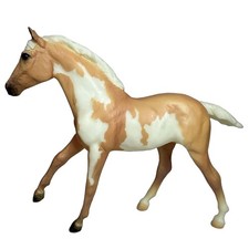 Breyer #1750 “Scooter” Action Stock Horse Foal Traditional picture