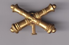 1986-1901 Field Artillery hat badge brass 1st Battery US Army screwback picture