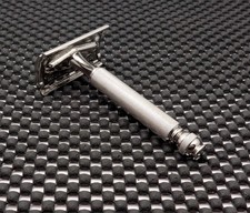 Vintage 1956 Gillette TECH Ball End Etched  Logo Cap DE Safety Razor B3 Clean picture