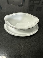 NORITAKE COLBURN GRAVY BOAT 6107 W/ ATTACHED TRAY - 9