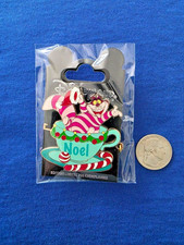 DLP - Joyeux Noel 2020 CHRISTMAS - Cheshire Cat PARIS DLRP DISNEY PIN picture